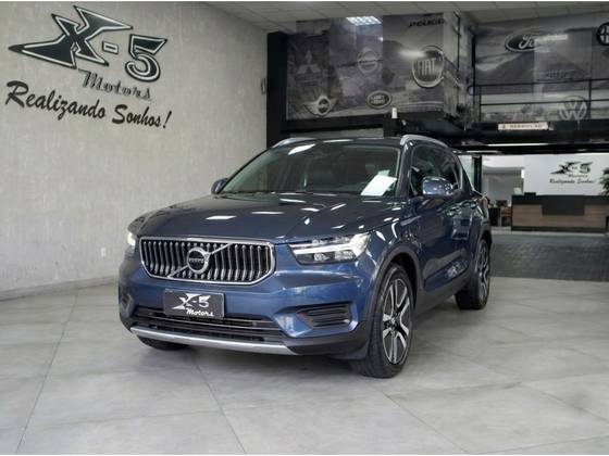 VOLVO XC40 1.5 T5 RECHARGE MOMENTUM GEARTRONIC